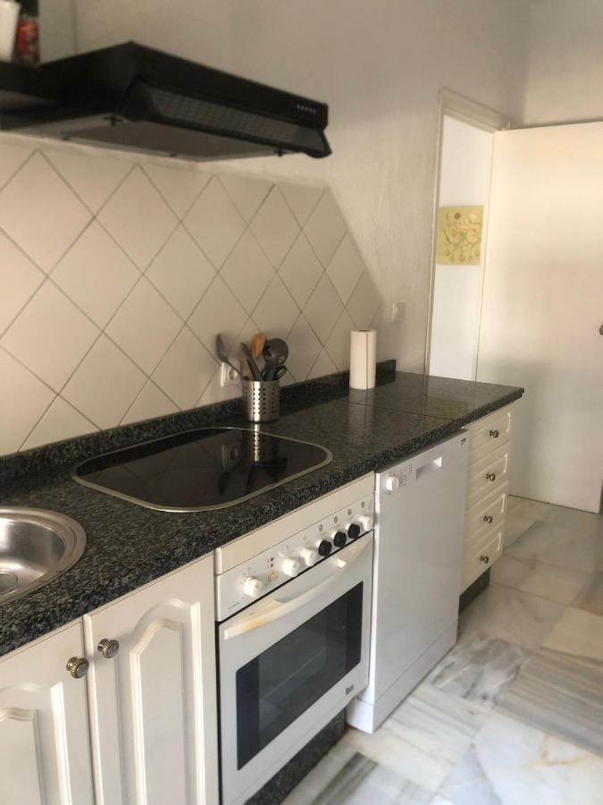 Tablada Los Remedios Sevilla Exterior foto