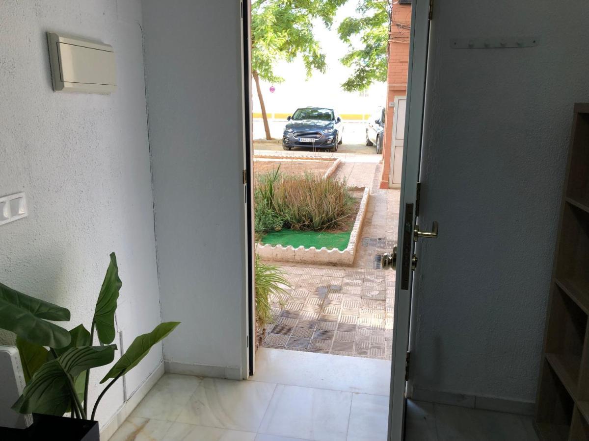 Tablada Los Remedios Sevilla Exterior foto